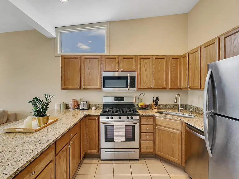 3507 Butler St #3 — Photo 7