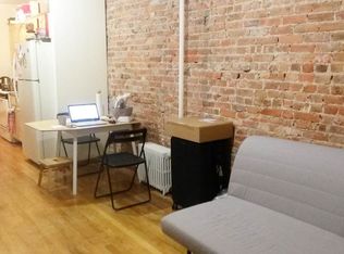 698 Sackett St #3B, Brooklyn, NY 11217
