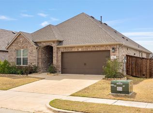 4121 Silver Spur Ct, Aubrey, TX 76227