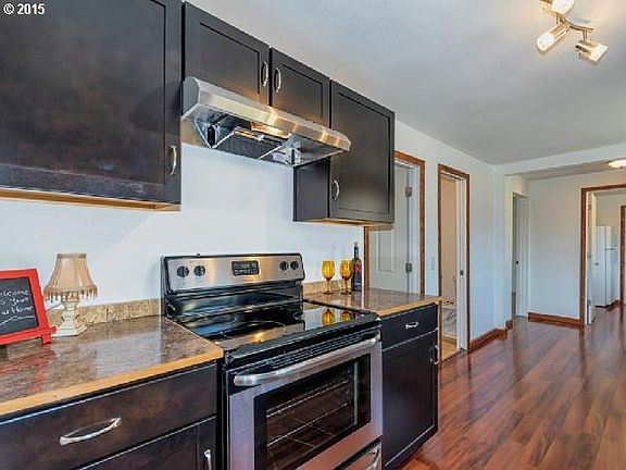 4th image of 4306 NE 56th St