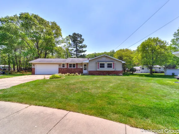3087 Knollwood Ct, Muskegon, MI 49441
