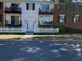1440 Slade Ave