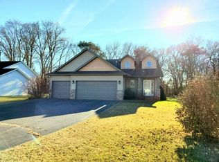 24276 Forest View Cir, Saint Cloud, MN 56301