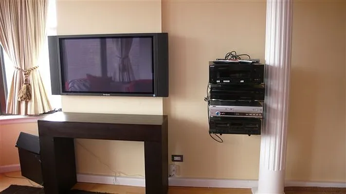 Rented by Amal C Katbe, LREB | media 5