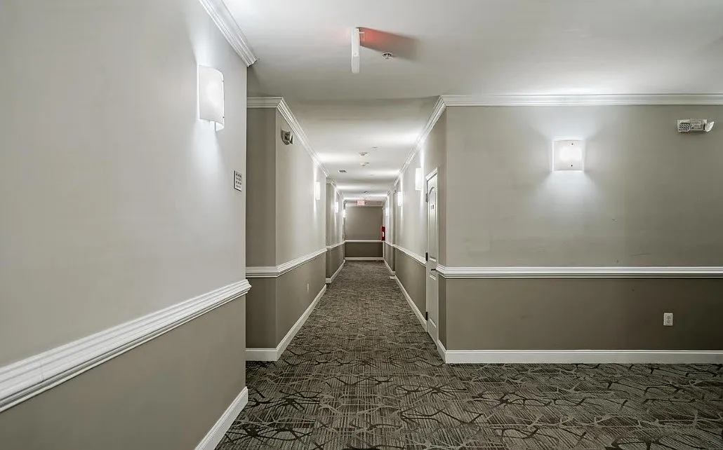 2 bed, 1390 sqft, $2,600 — Photo 4
