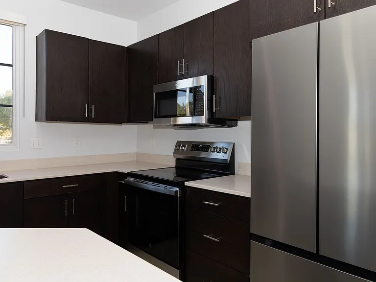 72 W Santa Clara St — Photo 12