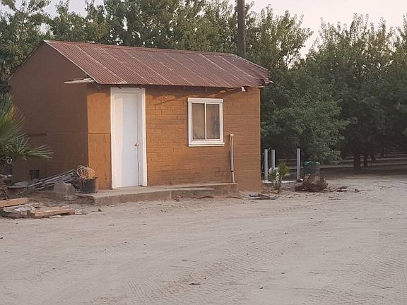 3rd image of 2409 Sultana Ave