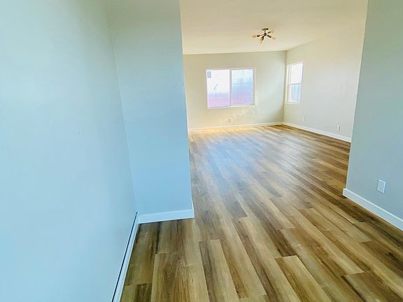 3rd image of 4131 Wilson Ave