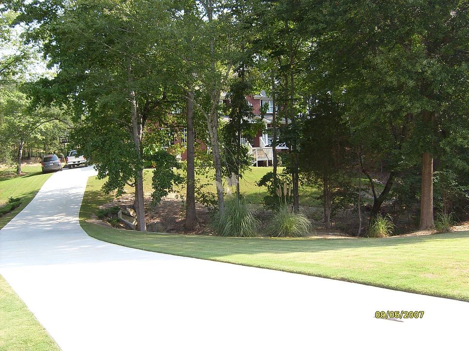 FRONT VIEW FROM STREET