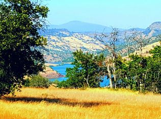 Mountain Ave, Hornbrook, CA 96044