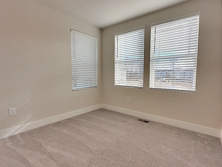 1710 Huber Rd — Photo 30