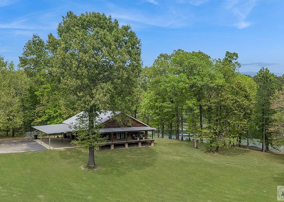 1st image of 776 Hargrove Rd