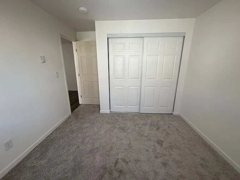 623 N Baker Ave — Photo 13