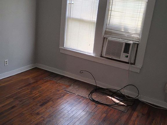 4th image of 706 Chickamauga Ave #9