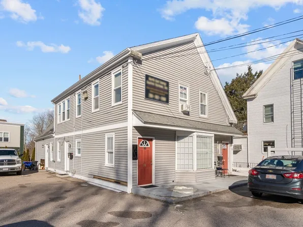 148 N Franklin St, Holbrook, MA 02343