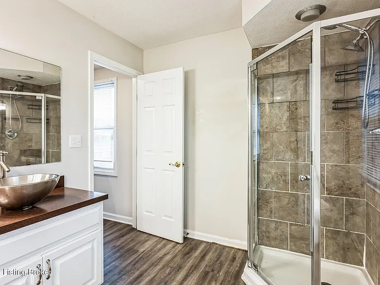12024 Lavenia Ln — Photo 18