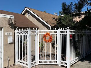 2901 Glenhurst Ave, Los Angeles, CA 90039