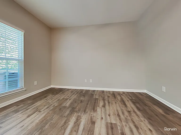 1909 Thorn Crest Dr — Photo 6