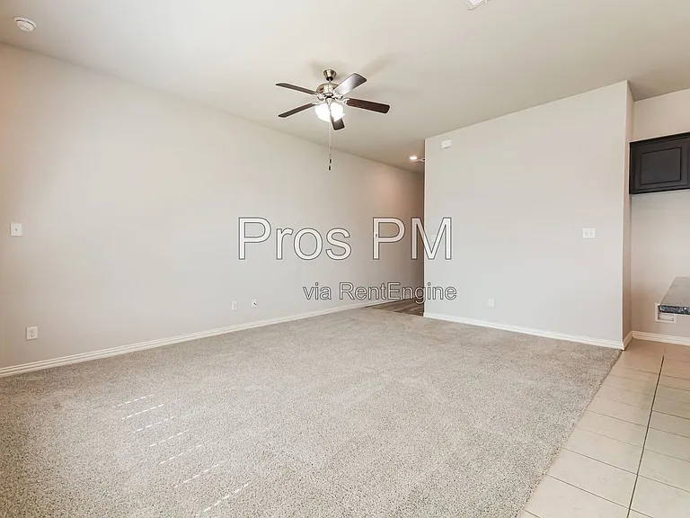 1120 Salem Dr — Photo 6