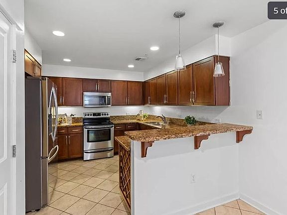 4th image of 125 Patterson St Unit 136