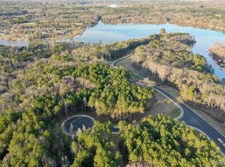 77 Highpoint Cv, Northport, AL 35475