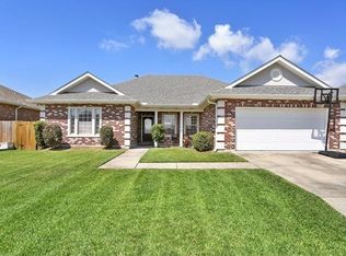 2413 Rue Notre Dame, Gretna, LA 70056