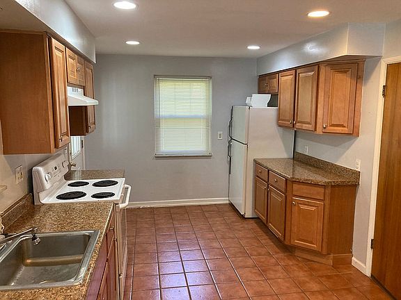Kitchen newly renovated.