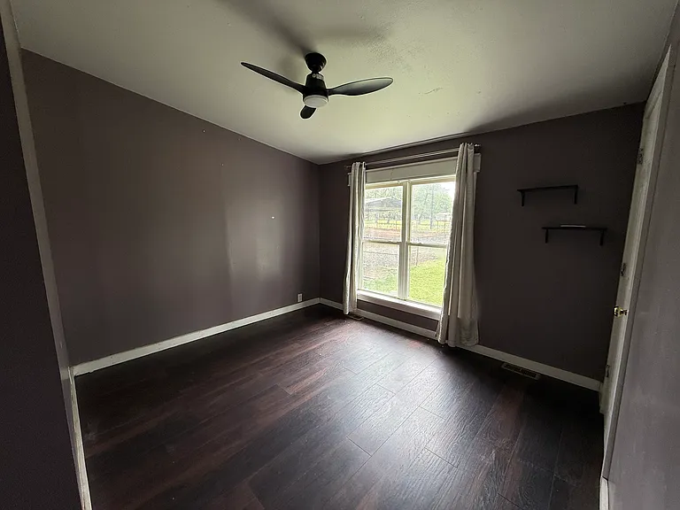 643 Northwood Cir — Photo 14