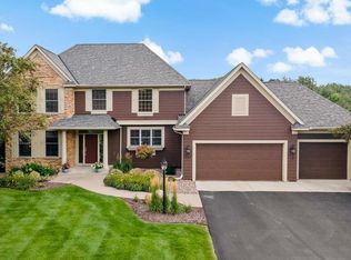 11362 Avery Dr, Inver Grove Heights, MN 55077