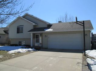 118 N River Ct NE, Rochester, MN 55906