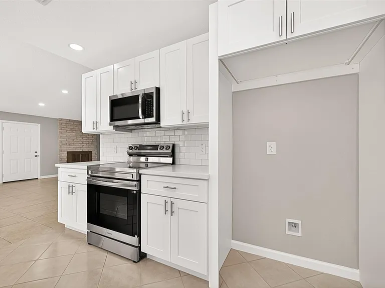 7646 Winkle Wood Ln — Photo 21