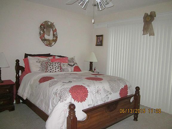 5th image of 1429 Stoneshire Dr