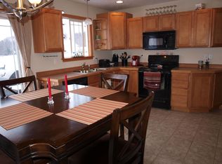 4637 Lauren Dr, Norton Shores, MI 49441