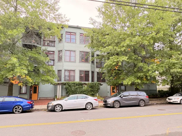 185 High St APT 303, Brookline, MA 02445