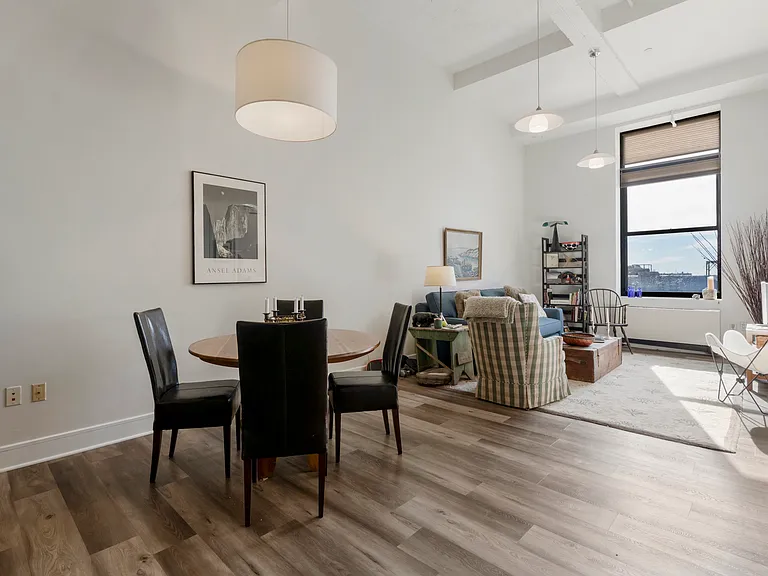 25 Leroy Pl #505 — Photo 3