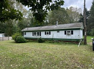 835 Center St, Dighton, MA 02715