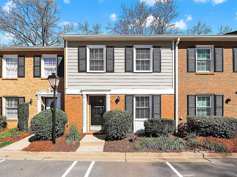 4605 Hedgemore Dr #D — Photo 2