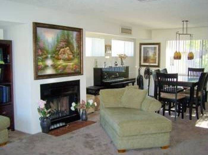 Living Room/Dining Room