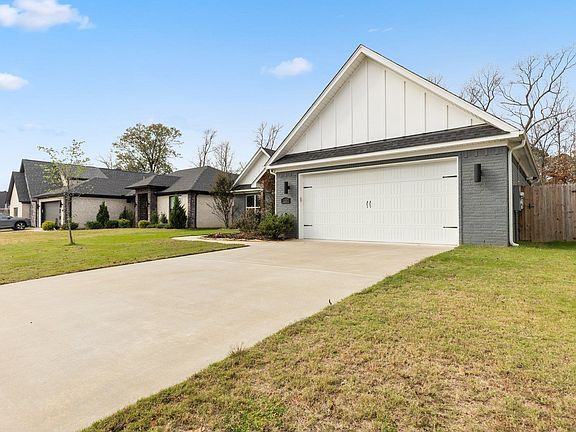 2nd image of 7217 Havenwood Dr