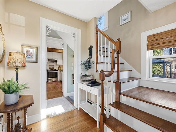 5th image of 20 Dunnell Rd