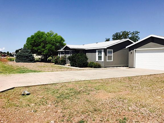 3rd image of 3010 W Park Plaza Ln