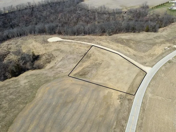 38221 268th St, Bellevue, IA 52031