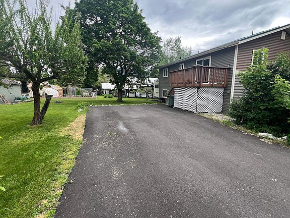 4th image of 806 W Jenkins Ave