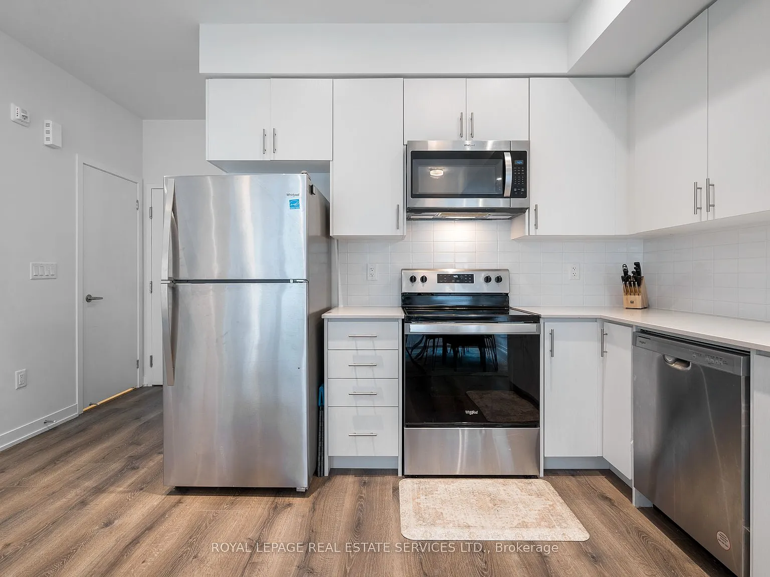 2 bed, $2,800 — Photo 4