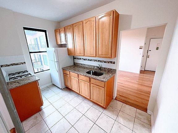 3rd image of 31-69 37th St #19