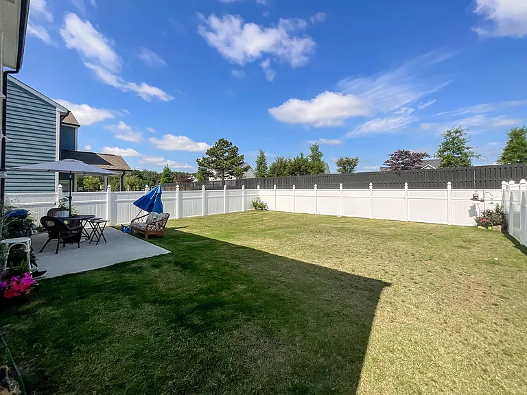494 Aspire Cir — Photo 12