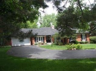 232 Florence Ave, Inverness, IL 60010