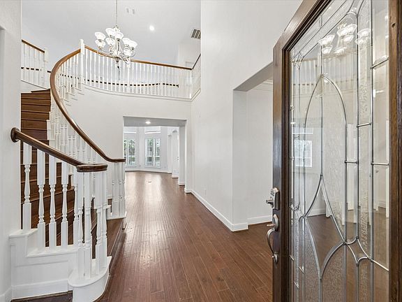 4th image of 22919 Jamie Brook Ln