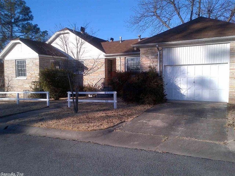For Sale: 2001 West Short 17th St, North Little Rock, AR 72114