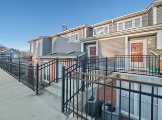 102 Milton St UNIT 102, Dedham, MA 02026